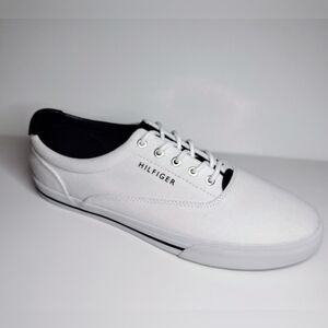 TOMMY HILFIGER Men's White Texture Canvas Fabric Boat Deck Shoes